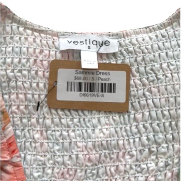 Vestique Dress Sammie Peach Green Floral Smocked V-Neck Mini Dress Small NEW - Picture 2 of 13